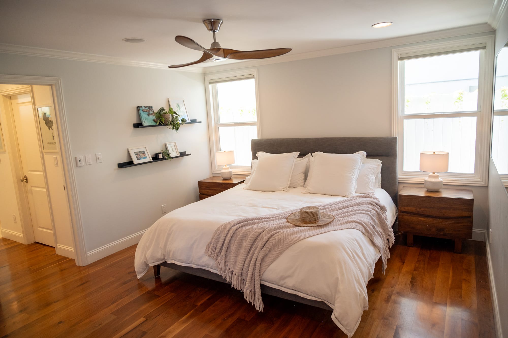 Primary suite — king bed, light and airy at 410 31st Street, Manhattan Beach